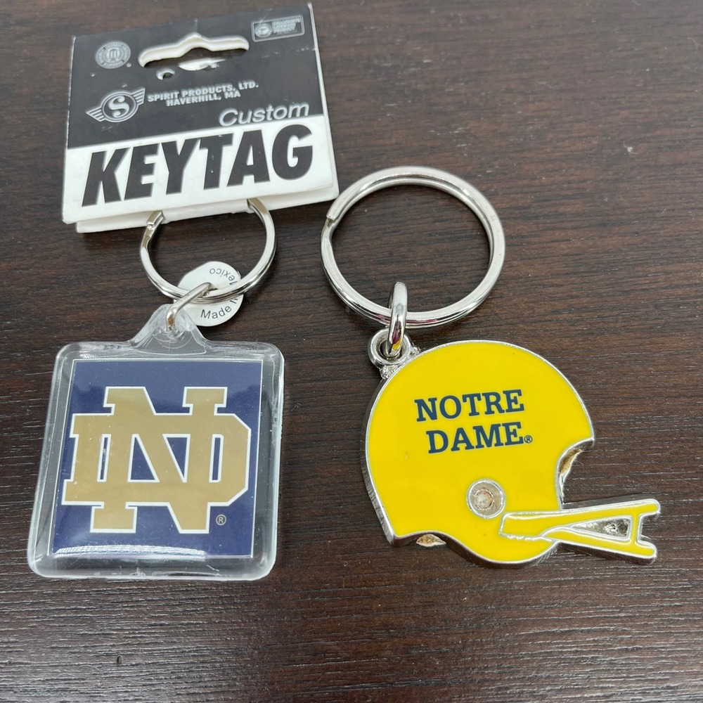 Notre Dame Fighting Irish Keychain Set Interlocking ND & Football Helmet 2pc